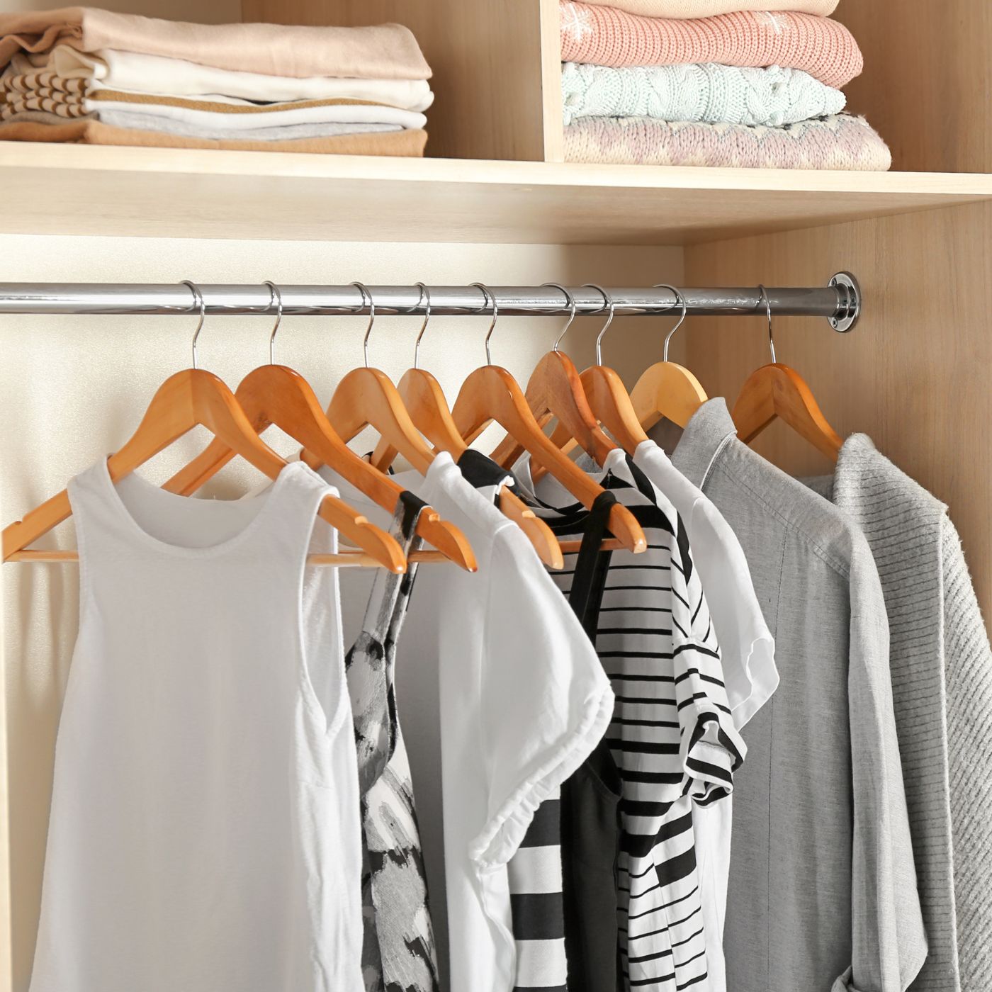7 Genius Clothing Organization Ideas to Maximize Your Closet Space