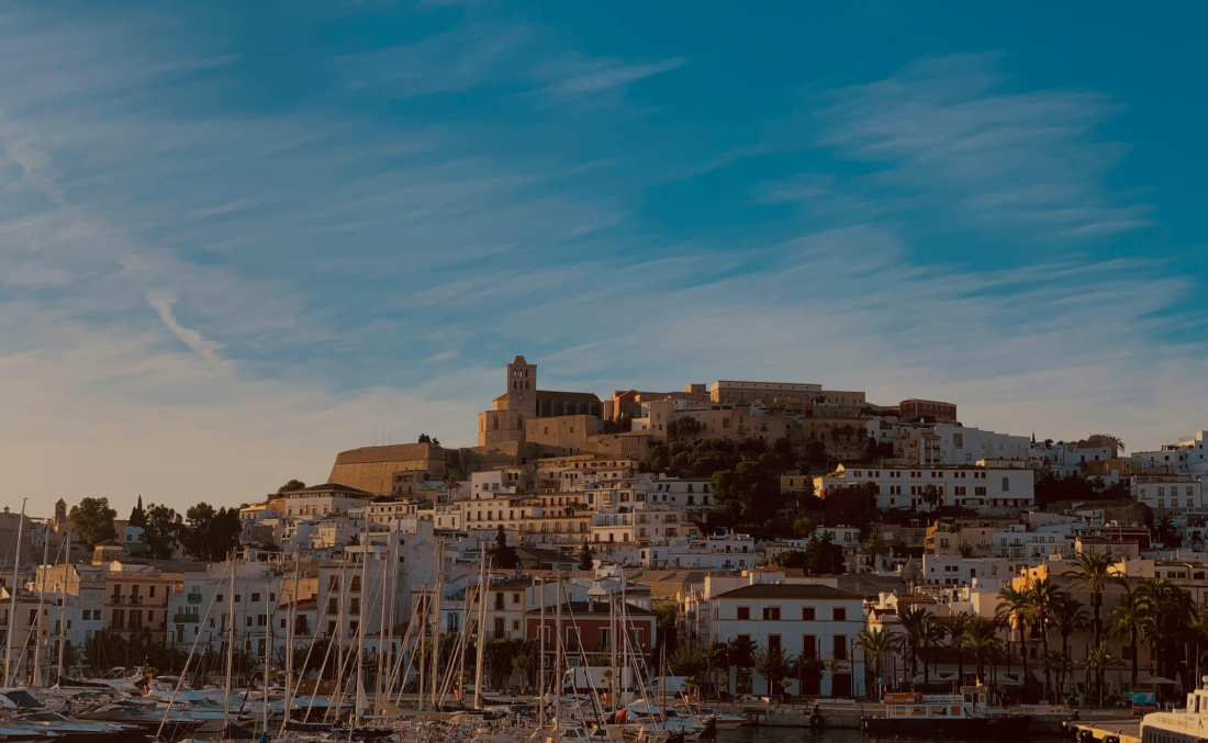 Ibiza-Stadt: Ein kompletter Führer zur Erkundung der Stadt