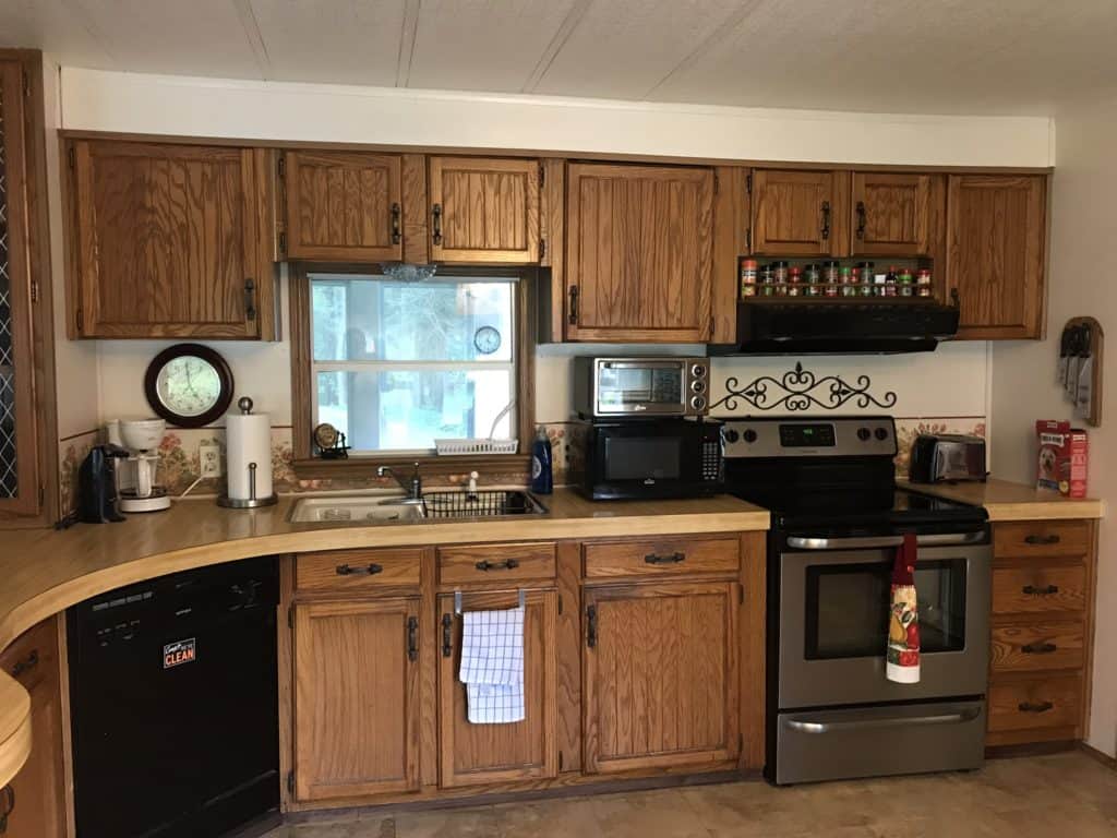mobile home kitchen before renovation