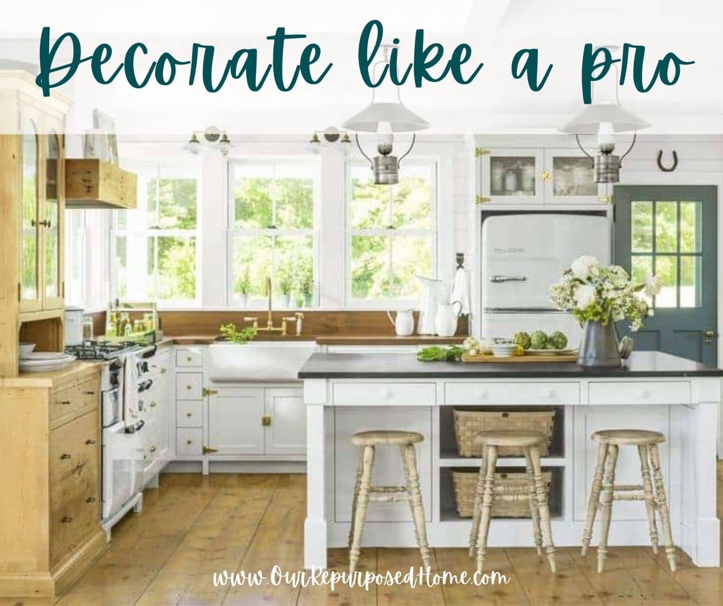 Pretty kitchen with island and stools