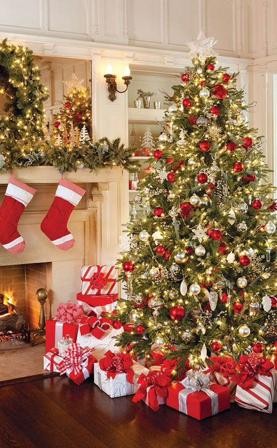 traditional christmas tree