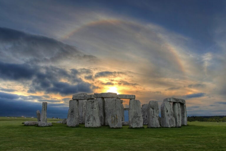 Solnedgang Halo over Stonehenge