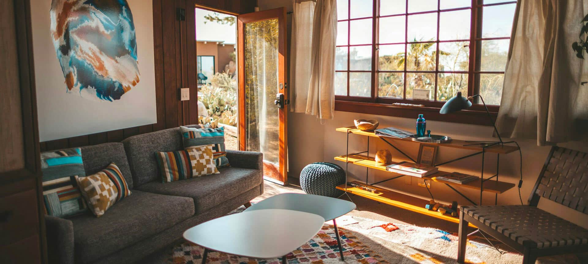 Vue intérieur de l'agence Yellow Pimento