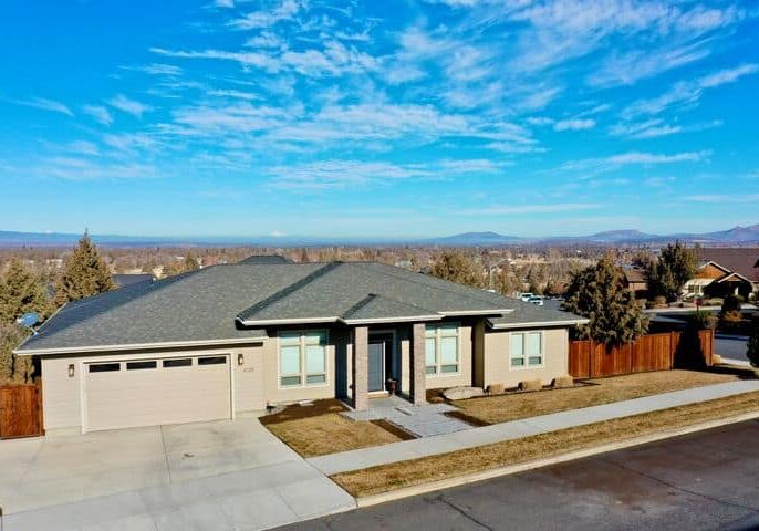4109 SW Salmon Place