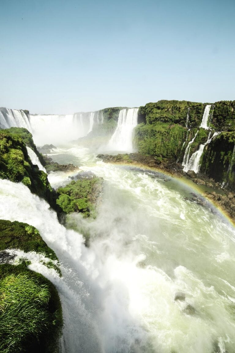 niagara falls in canada