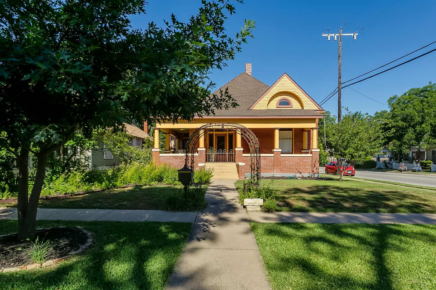 1700 Fairmount Ave, Fort Worth TX 76110