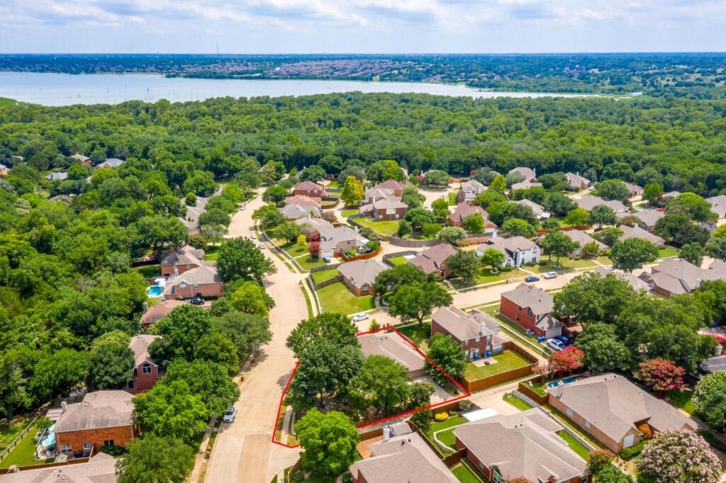 An image that shows 2001 Orchard Grove Drive (2 Of 55)