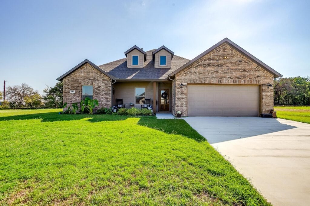 An image that shows 140 Read Ranch Drive (14 Of 55)