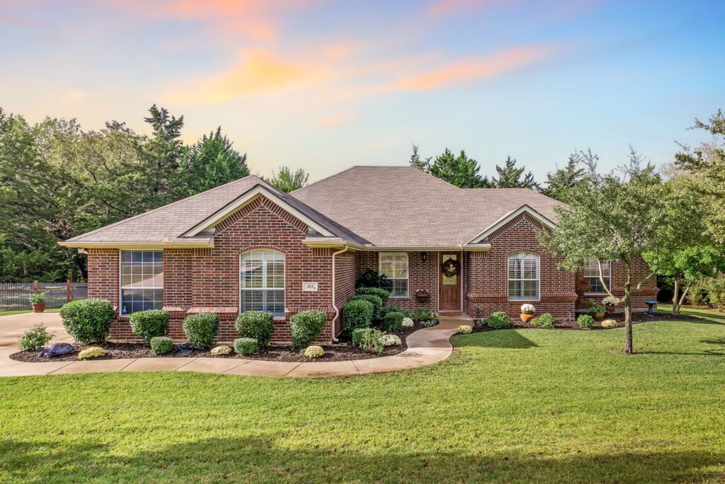 An image that shows 02 3 1 Web Or Mls 453 Ketron Rd 1 (2)