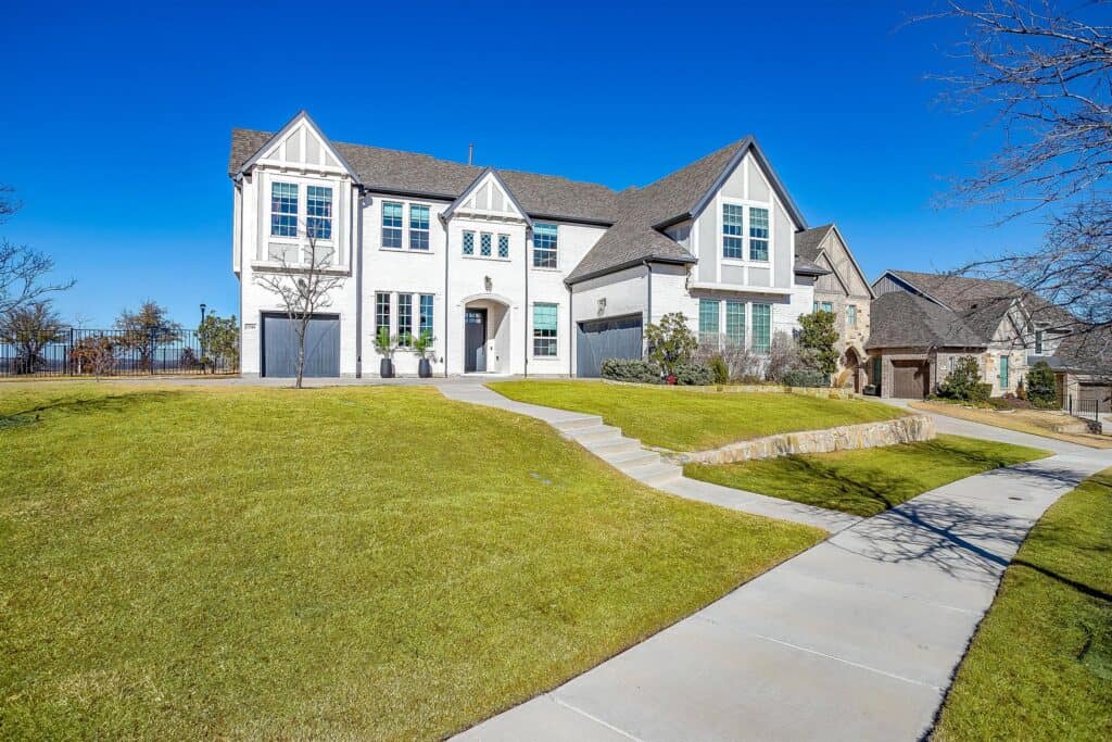 An image that shows 1744 Crested Ridge Rd. (11 Of 69)