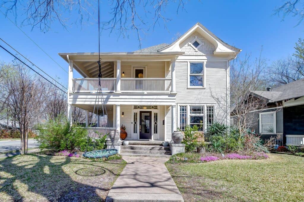 An image that shows 1701 Fairmount Ave (2 Of 45)