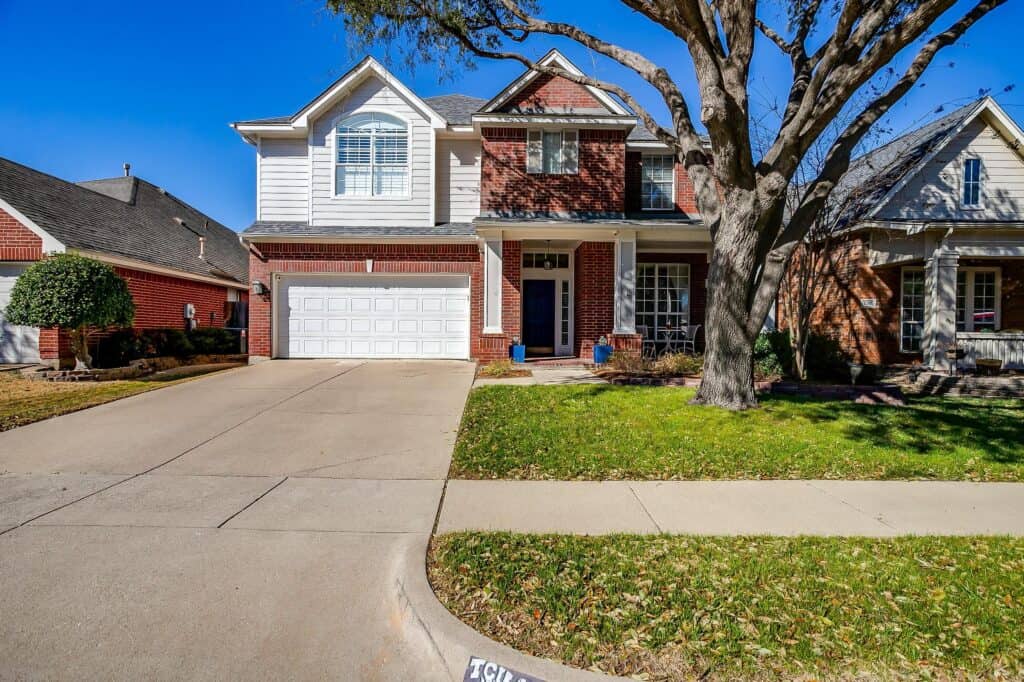 An image that shows 4263 Lake Villas Drive (2 Of 43)