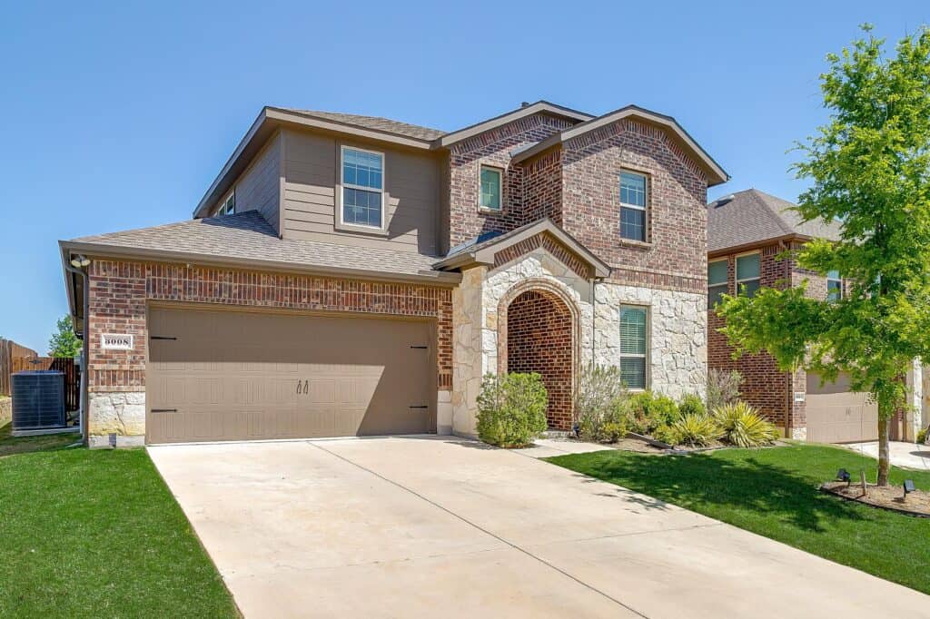An image that shows 3008 Lampasas Lane (13 Of 61)