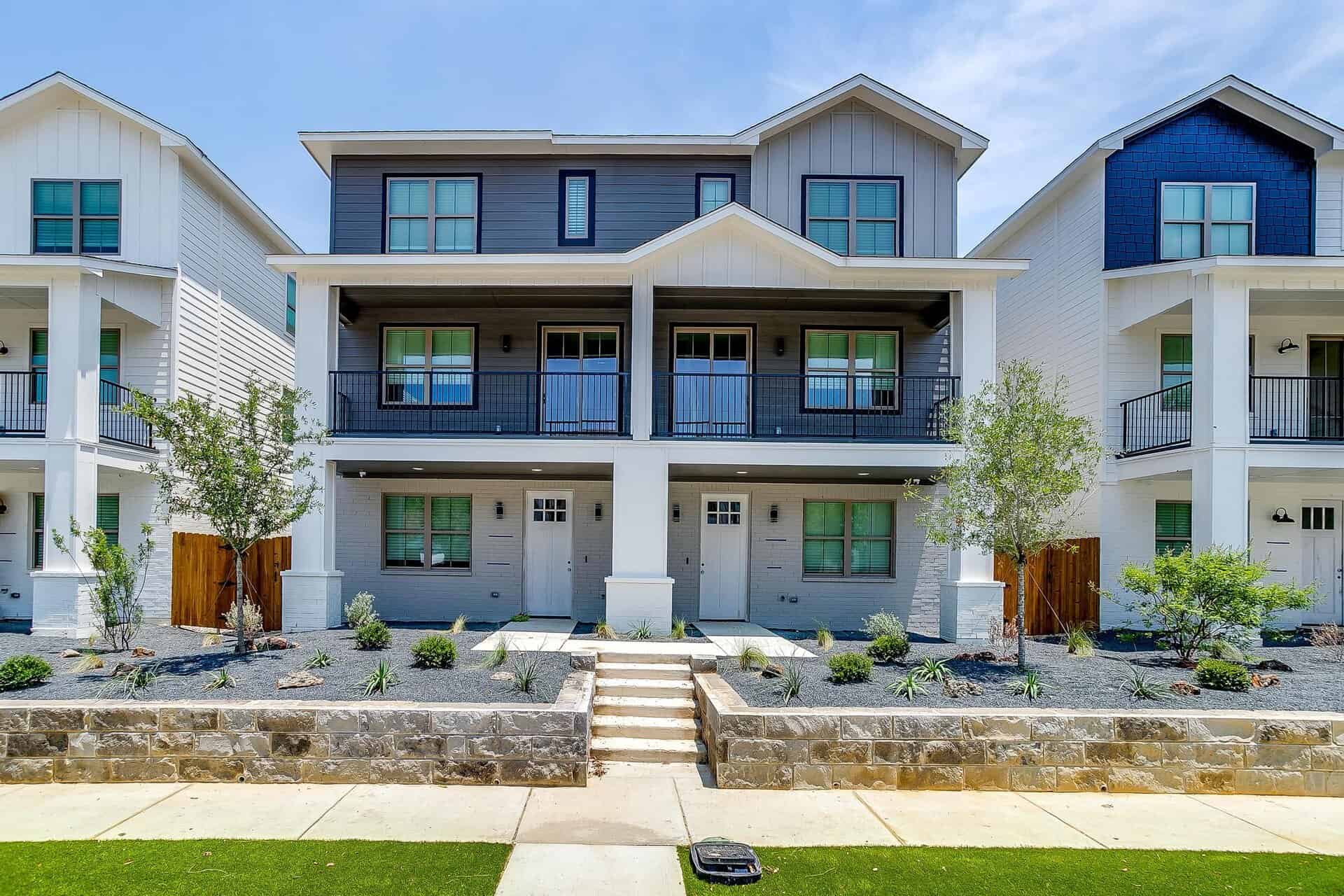 An image that shows 3209 Mccart Ave