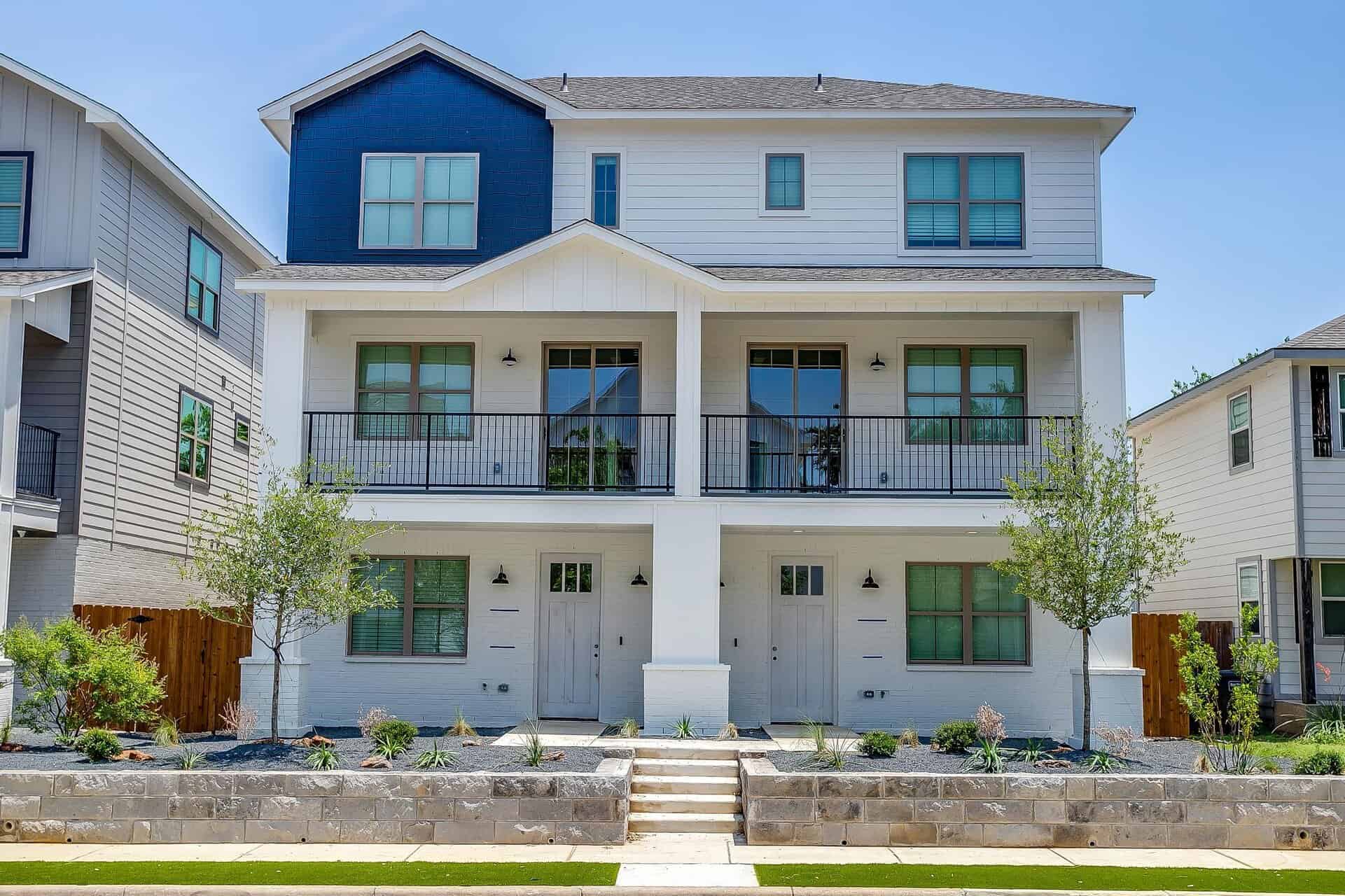 An image that shows 3213 Mccart Ave
