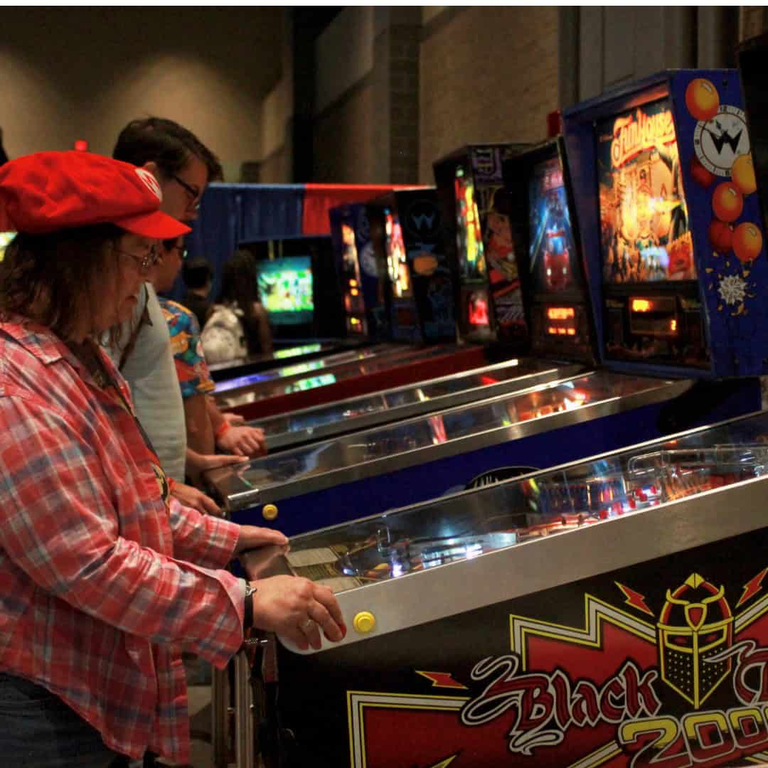 PINBALL MACHINES