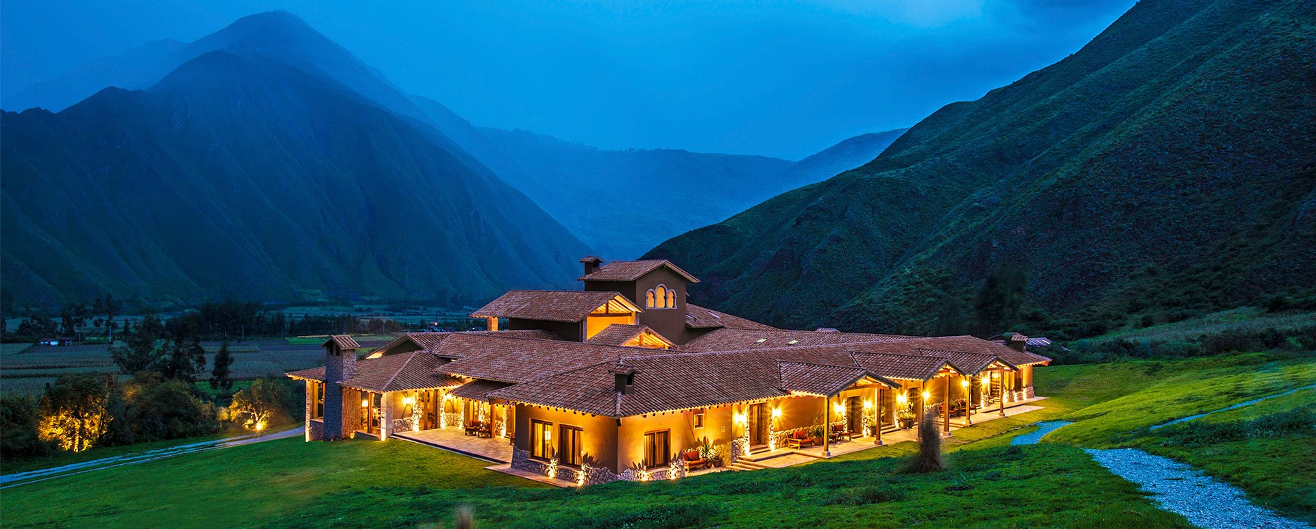 Hacienda Urubamba exterior