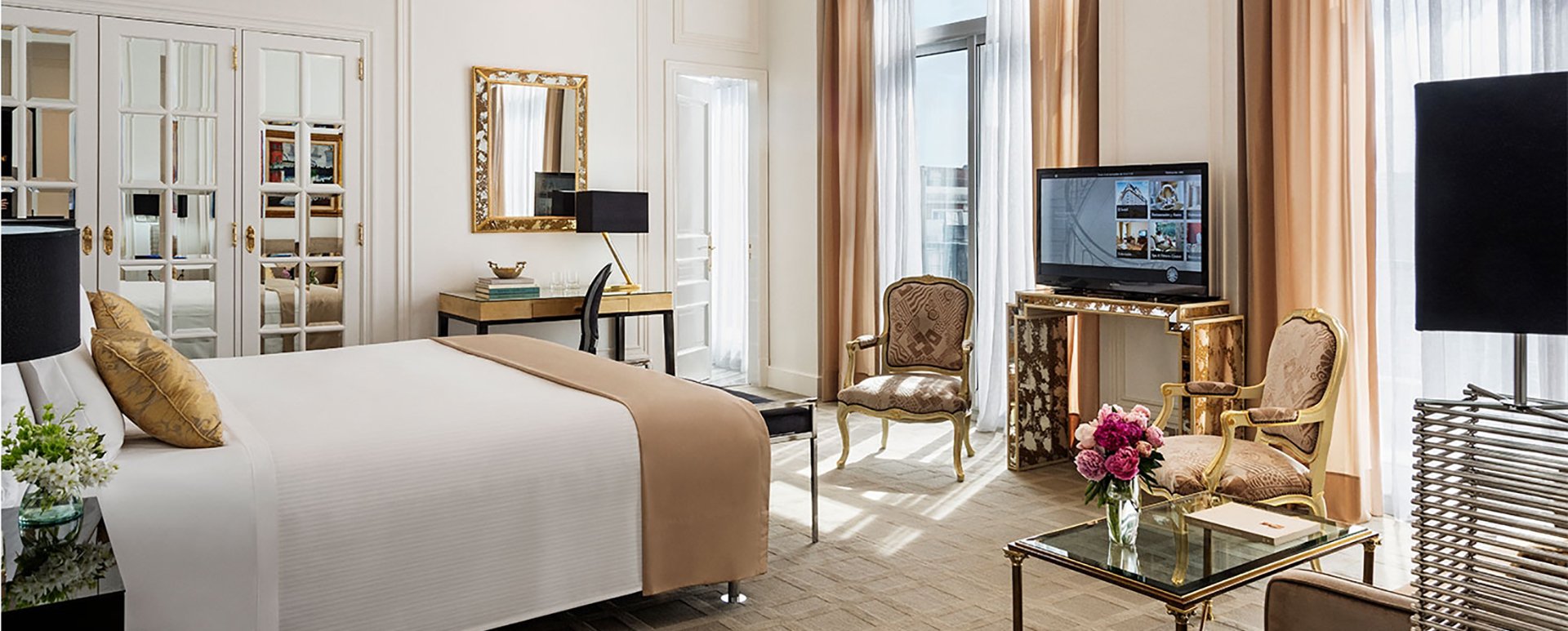 Alvear Palace room