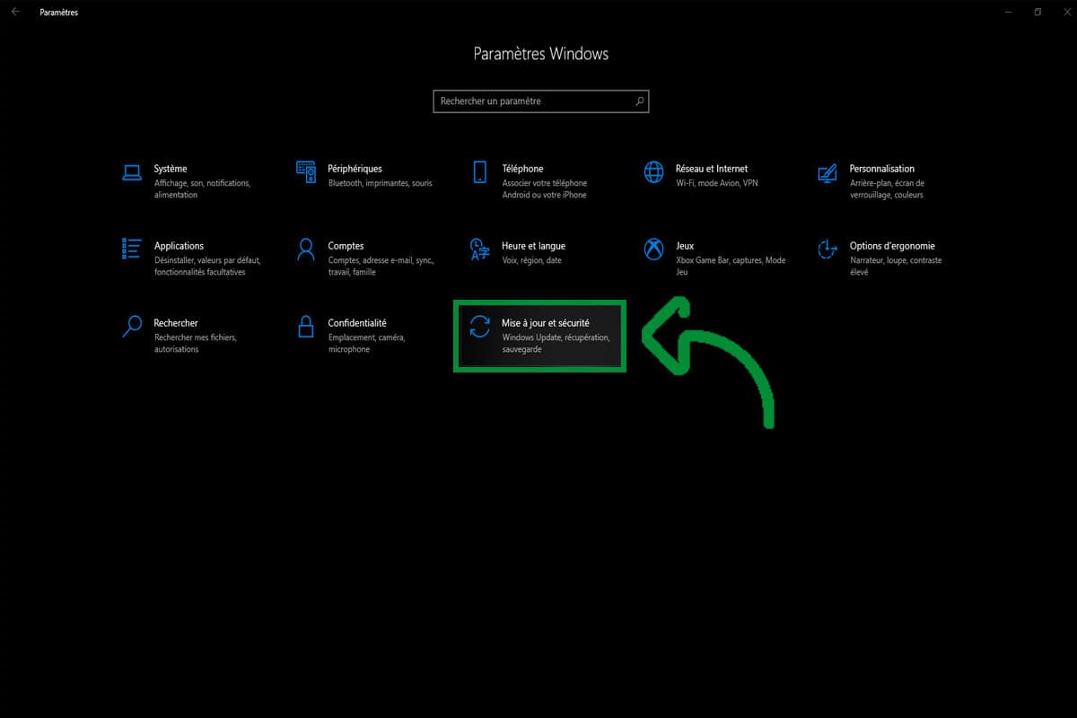 Capture d'écran du menu Paramètres Windows avec l'option 'Mise à jour et sécurité' mise en évidence.