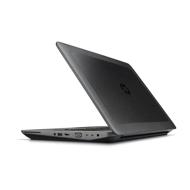 Ordinateur portable HP noir ouvert avec écran légèrement incliné, vue de côté.