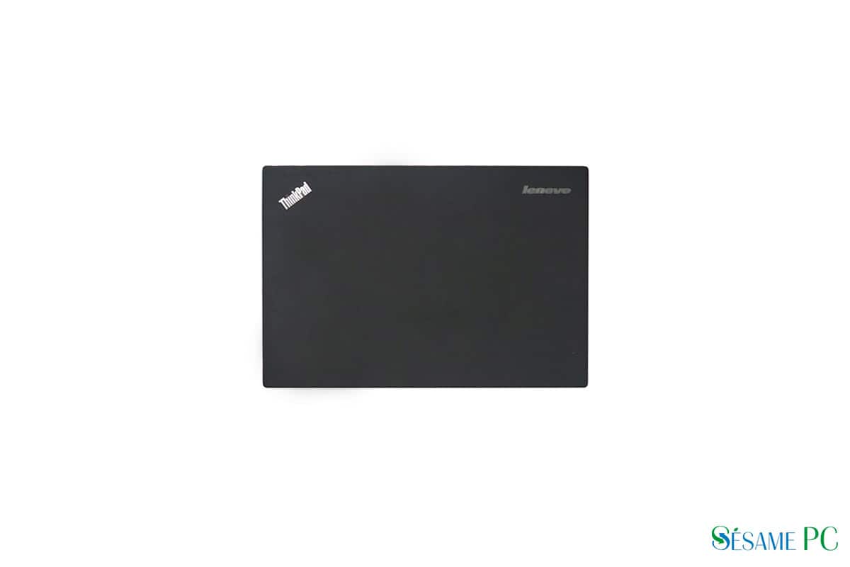 Lenovo-ThinkPad-x240-dessus-sesamepc