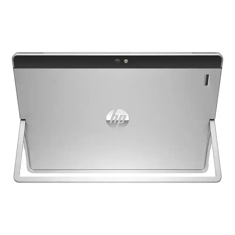 Laptop HP élégant en aluminium, idéal pour ordinateurs portables professionnels et étudiants, design moderne, performant et fiable, parfait pour le travail et les loisirs.