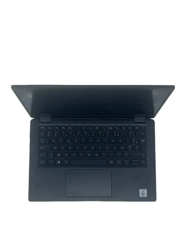 Ordinateur portable ouvert, idéal pour réparation informatique, maintenance et dépannage. Parfait pour les techniciens et les amateurs de technologie.