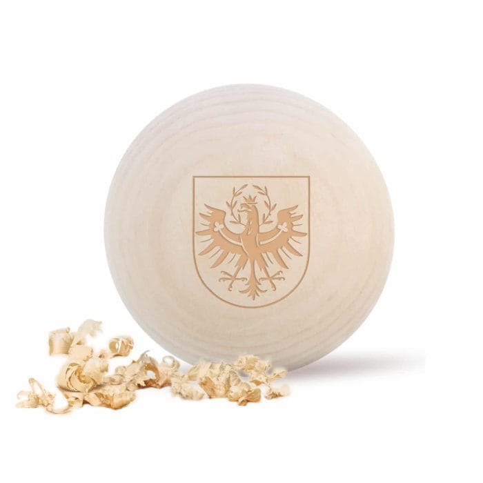 1092_ZirbenKugel_Tirol-Edition_mit-Flocken.jpg