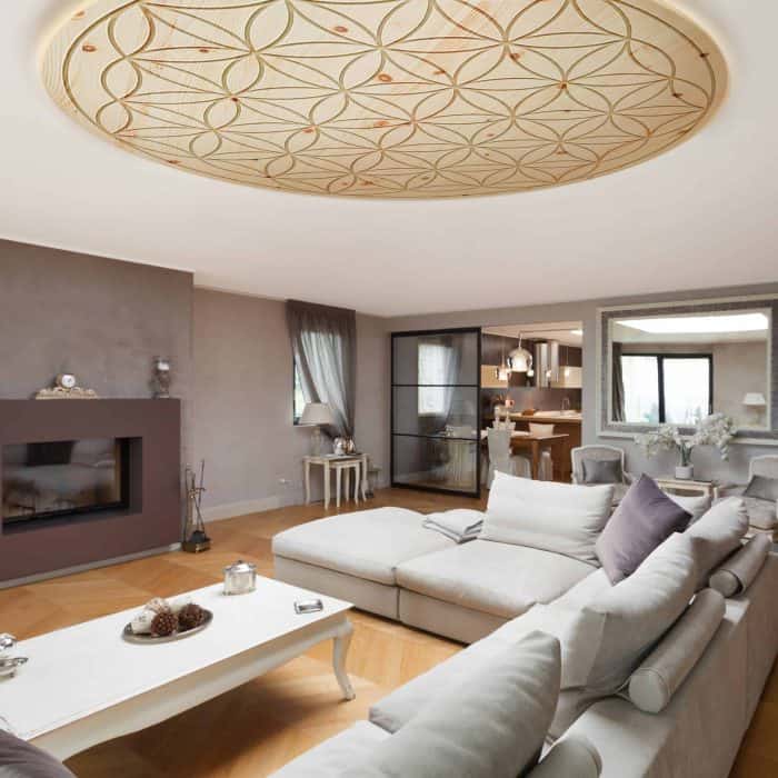 ZirbenWand-Deckendekor_Wohnzimmer_iStock-467694536_piovesempre_square.jpg