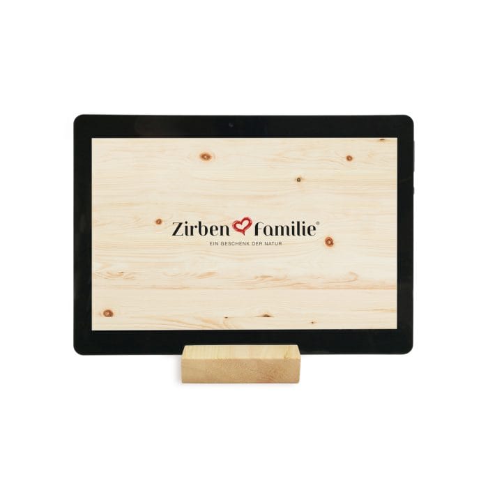 1176_Zirben-Smartphone-Tablet-Halter_mit-Tablet.jpg