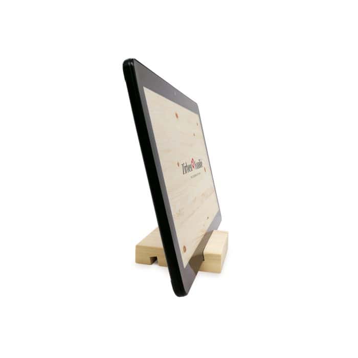 1176_Zirben-Smartphone-Tablet-Halter_mit-Tablet-seitlich.jpg