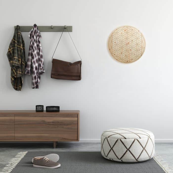 ZirbenWand-Deckendekor_Garderobe_iStock-648055104_ExperienceInteriors.jpg
