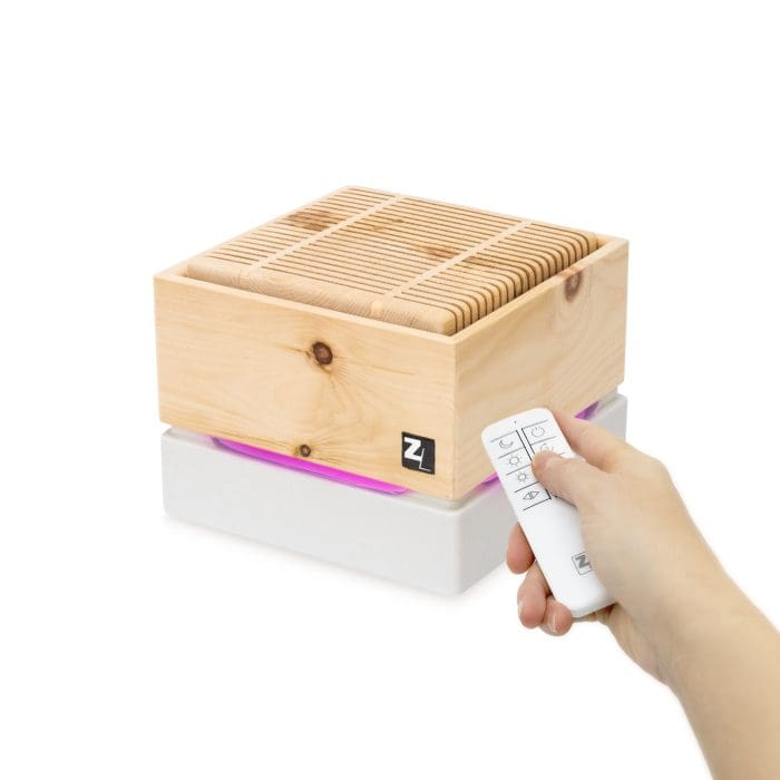 1078_ZirbenLuefter-Cube-II-mini_led-pink_1.jpg