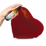 1207_ZirbenKissen_Herz_rot_Spray.jpg