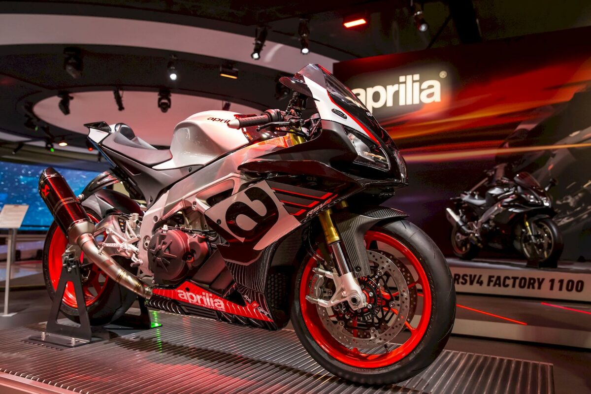 Aprilia RSV4 1000 RR