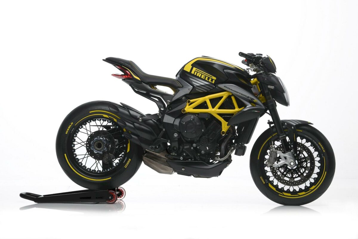 MV Agusta Dragster 800 RR Pirelli