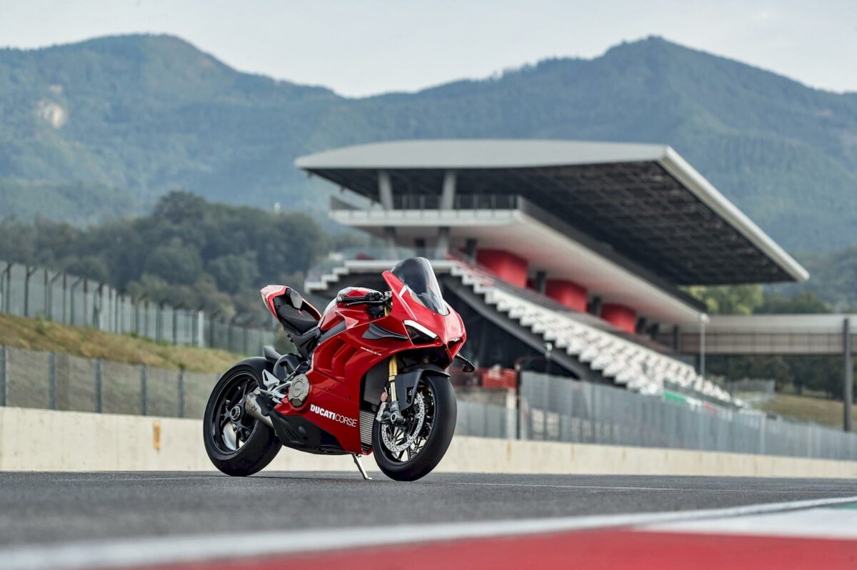 Ducati Panigale V4 R
