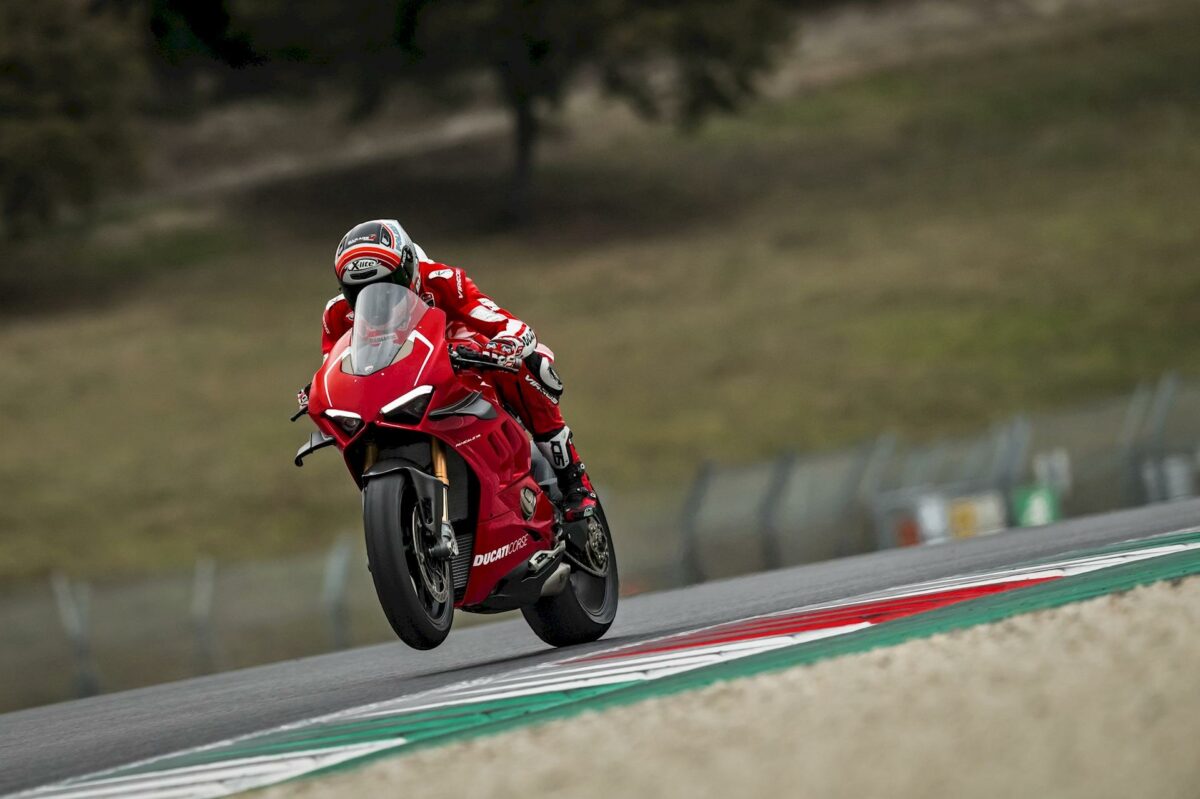 Ducati Panigale V4 R