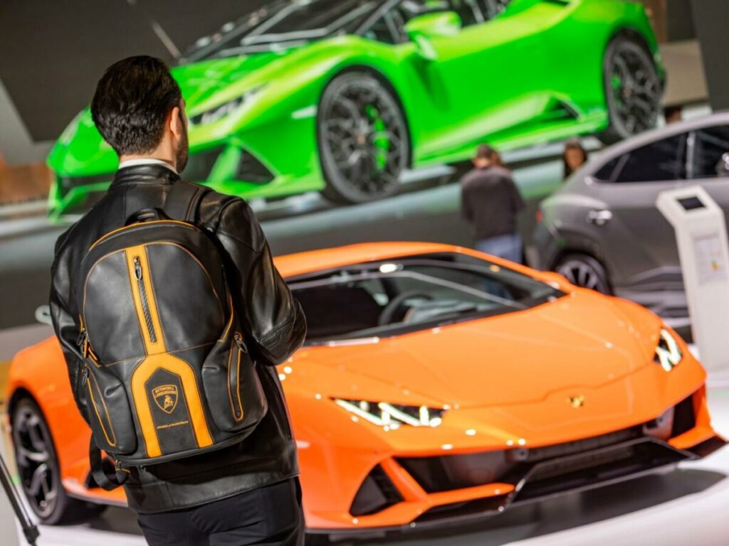 Lamborghini Piquadro Bagmotic 2019