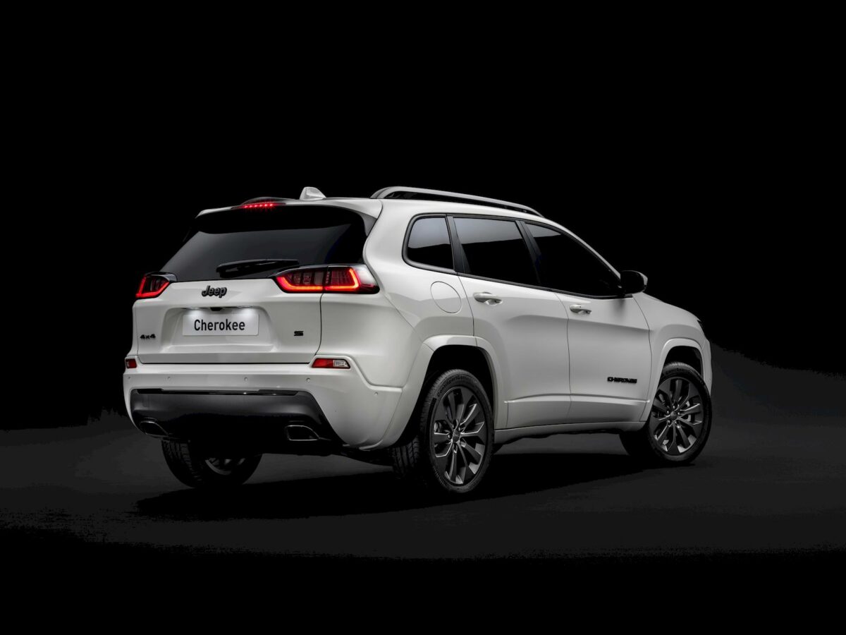 Jeep Cherokee S