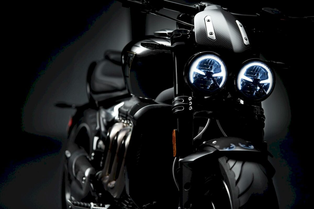 Triumph_Rocket_3_TFC_LED_Headlight_Front_Fork