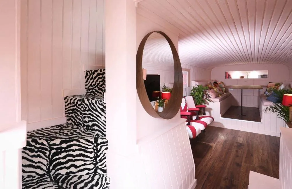 Spice Girl Bus Airbnb