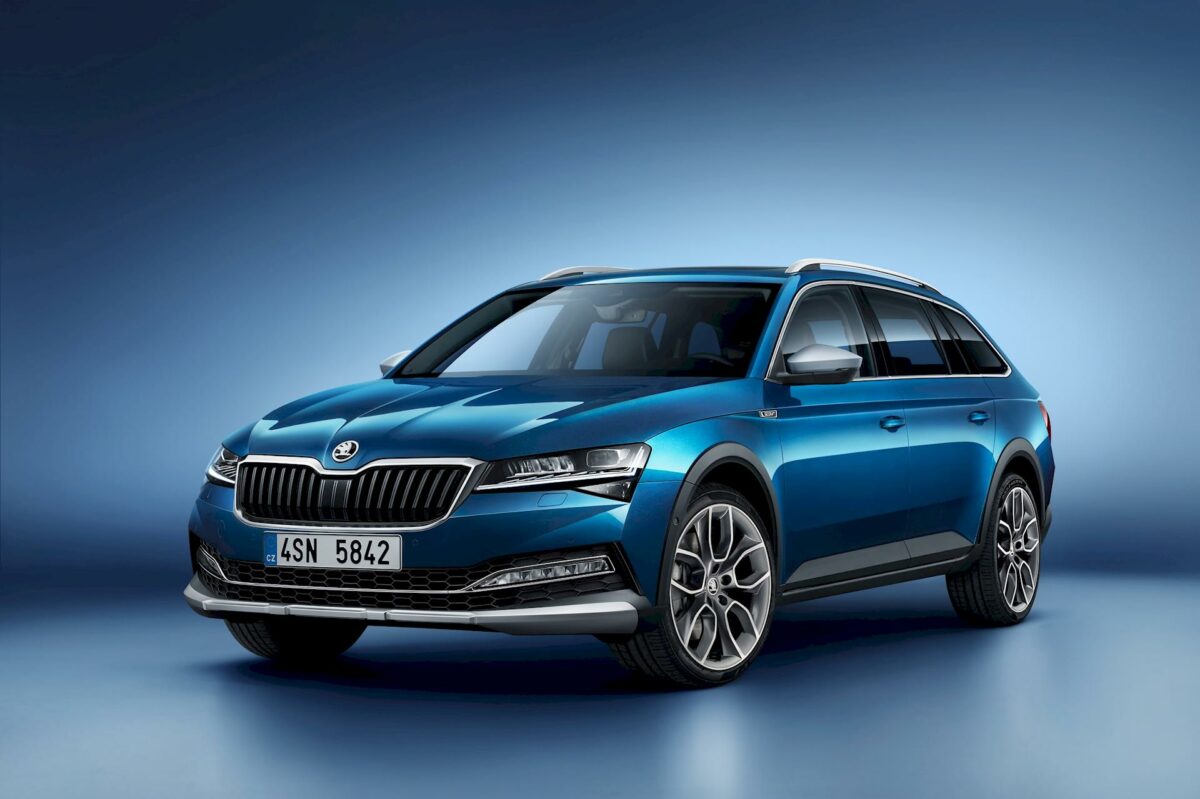 Skoda Superb SCOUT