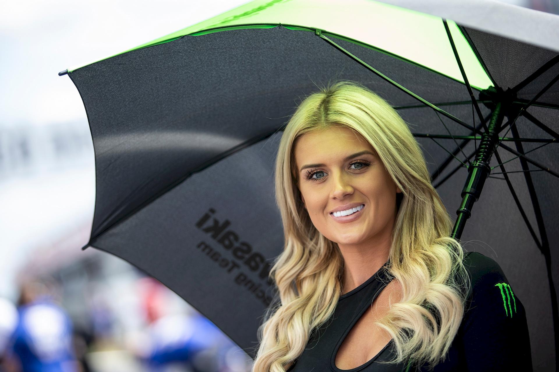 Paddock Girls SBK Donington 2019