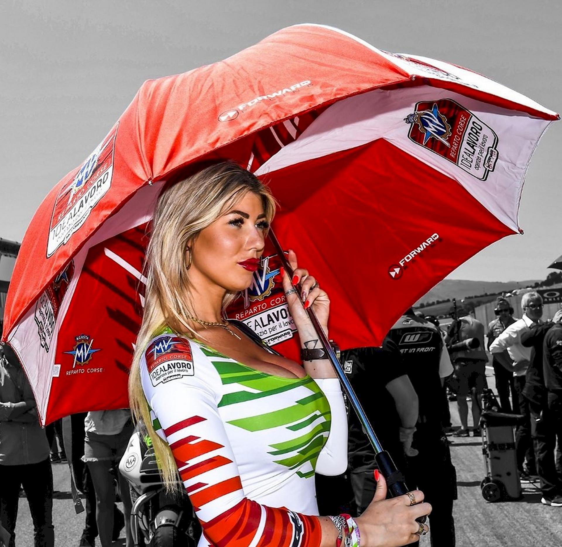 Paddock Girls SBK Donington 2019