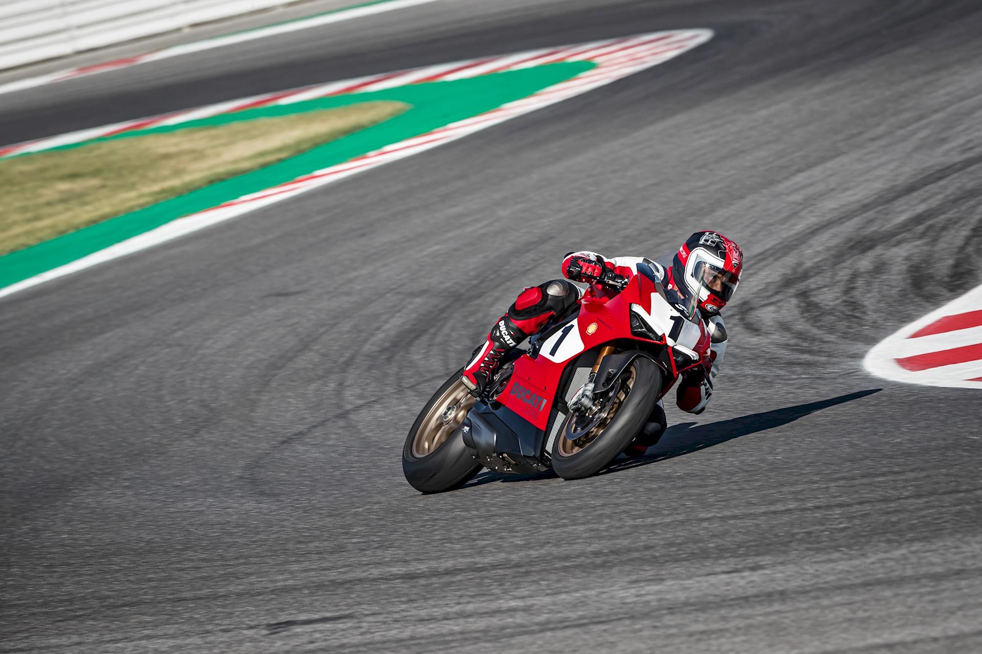 Ducati Panigale V4 25 Anniversario 916