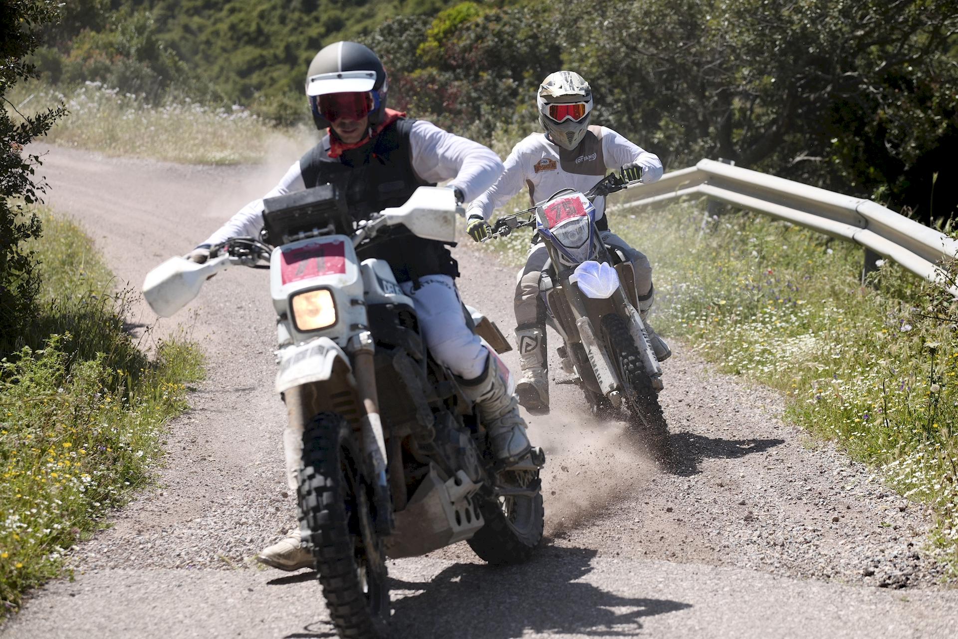 Yamaha Deus Swank Rally 700