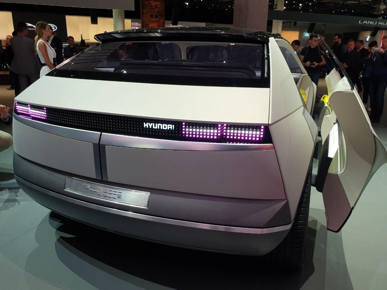 Hyundai Concept EV 45