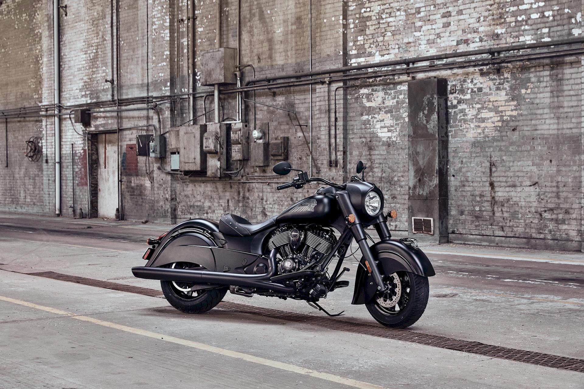 Indian Chief Dark Horse 2020 Thunder Stroke 111 Thunder Black Smoke