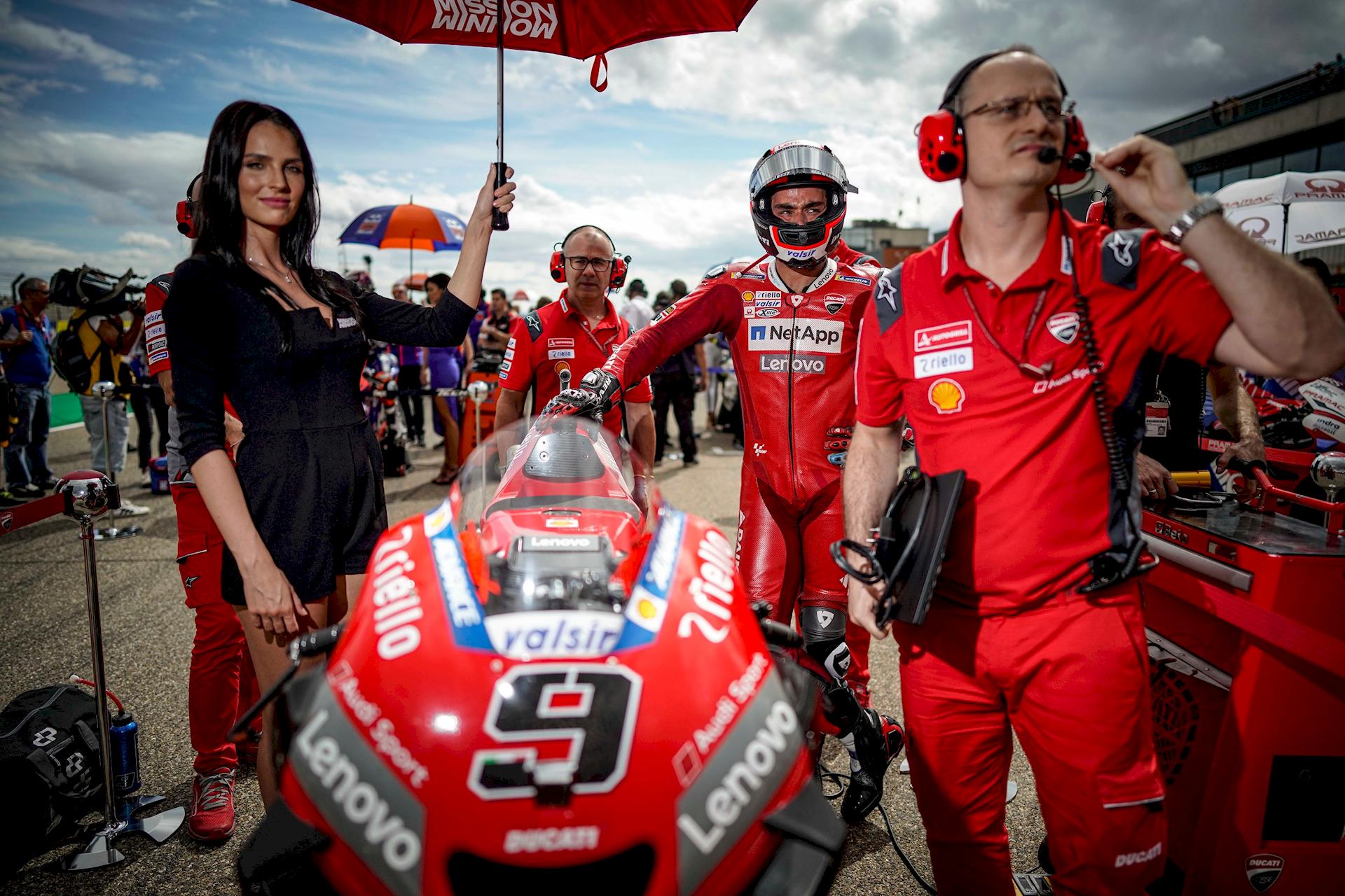 Paddock Girls Aragon 2019
